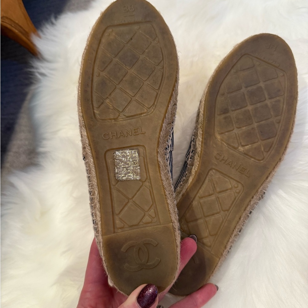 CHANEL Striped Espadrilles size 38 - Picture 7 of 7